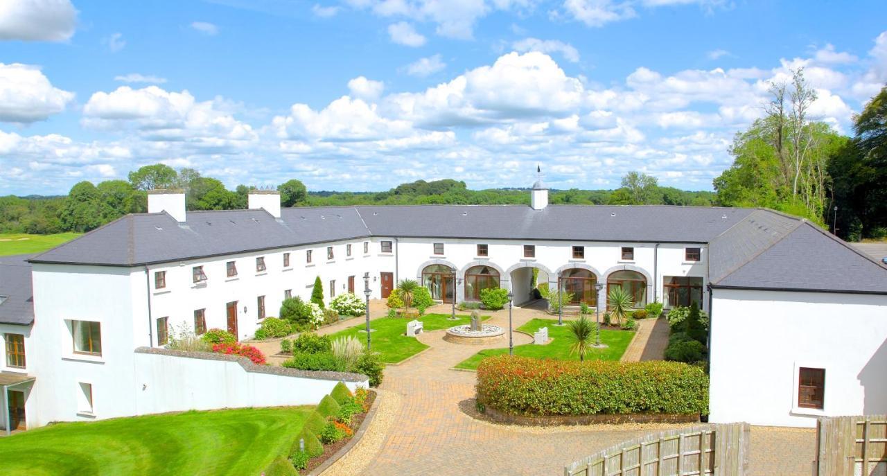 New Forest Estate Lodges Tyrrellspass Exterior photo